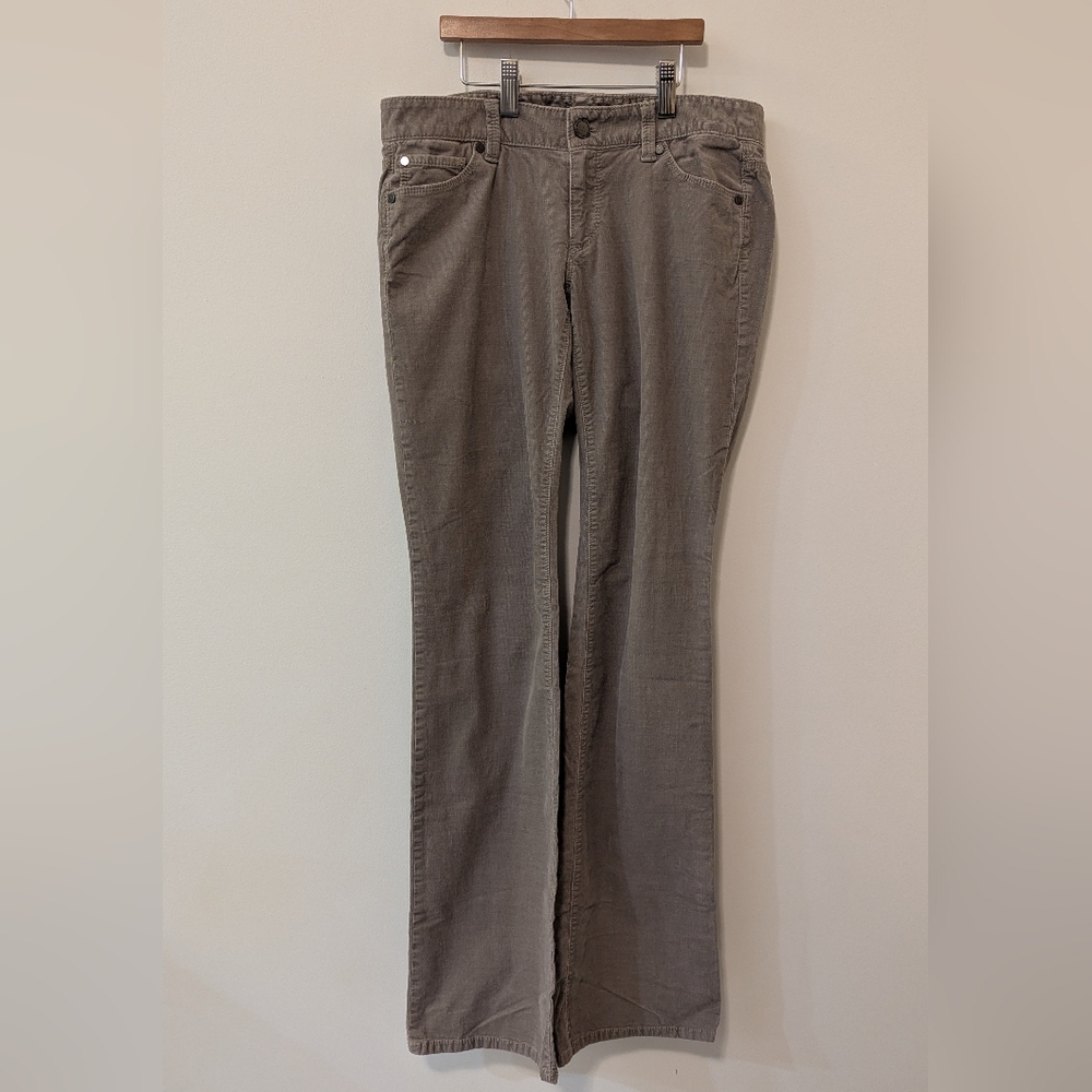 Ann Taylor Denim Women's Low rise Boot Cut Corduroy Pants Size 4